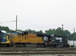 UP 4115 & NS 5154 in the yard